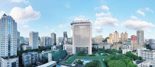 贵州医科大学附属医院.jpg