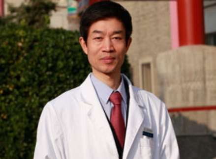 杨斌.jpg