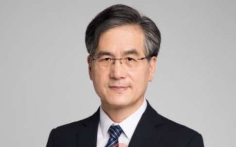 傅柏平医生.jpg