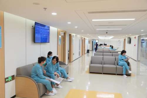 北京大学人民医院99885544.jpg